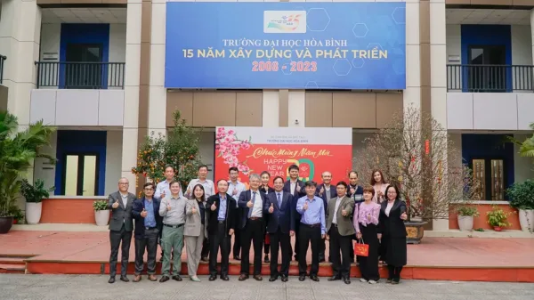 TIẾP ĐOÀN LÃNH ĐẠO ĐẠI HỌC KHOA HỌC VÀ KỸ THUẬT MINH TÂN