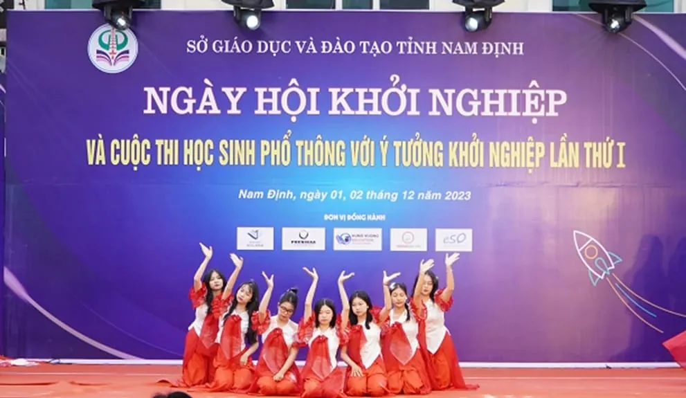 Khởi nghiệp