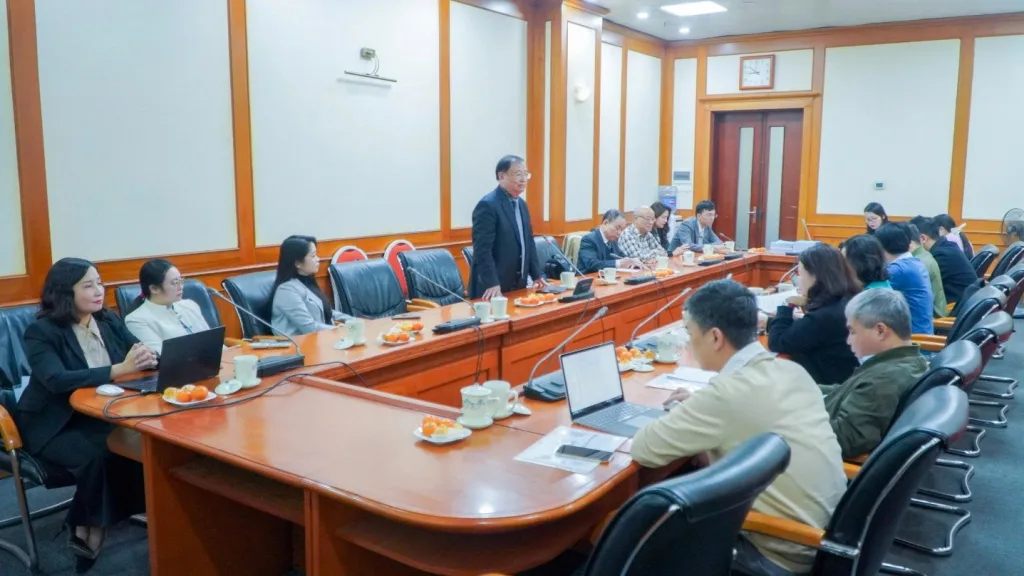 Ảnh. NGND.PGS.TS. Tô Ngọc Hưng - Chủ nhiệm nhiệm vụ phát biểu Ảnh. NGND.PGS.TS. Tô Ngọc Hưng - Chủ nhiệm nhiệm vụ phát biểu