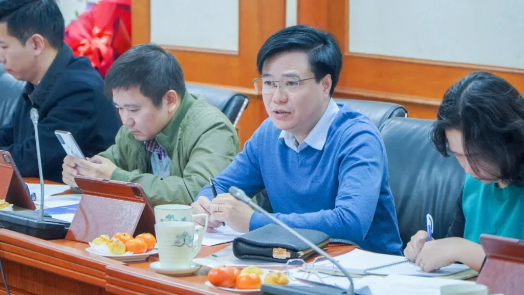 Ảnh. TS. Đàm Quang Thắng, Chủ tịch Hội đồng tư vấn đánh giá, nghiệm thu nhiệm vụ nhận xét Ảnh. TS. Đàm Quang Thắng, Chủ tịch Hội đồng tư vấn đánh giá, nghiệm thu nhiệm vụ nhận xét